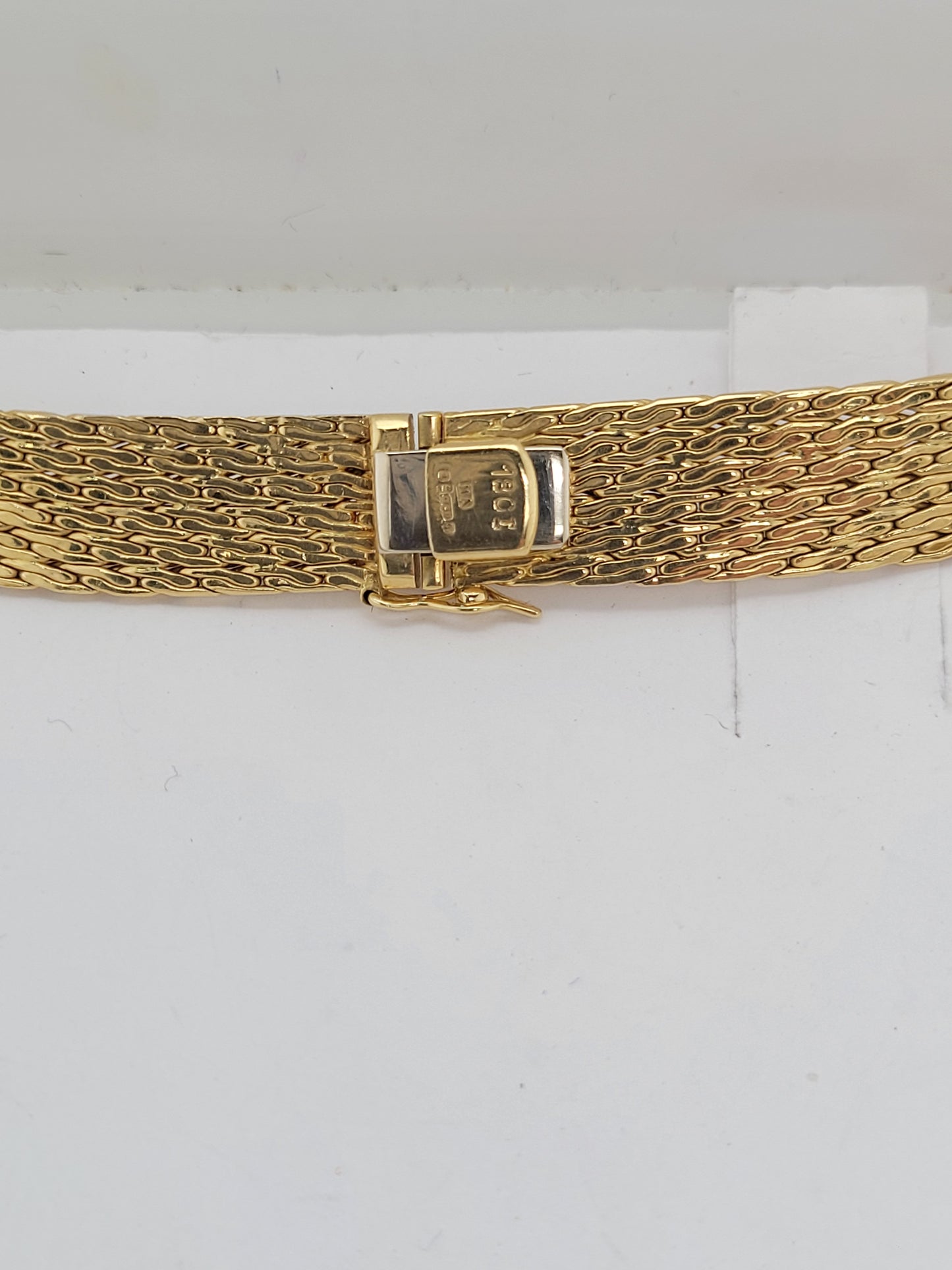 Vintage 18ct woven gold necklace with diamonds
SKU: 7159