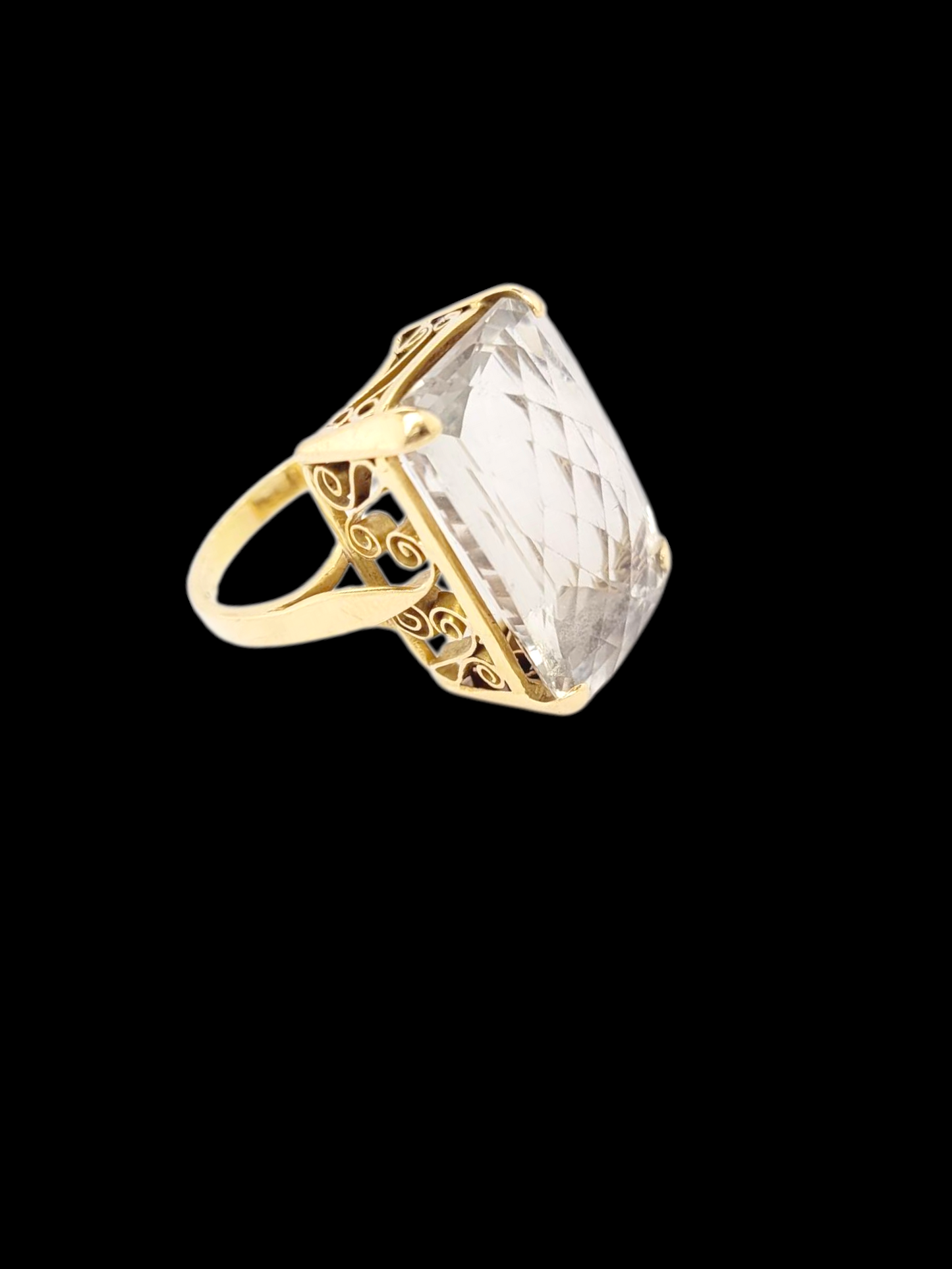 Vintage rock crystal cocktail ring
SKU: 8332