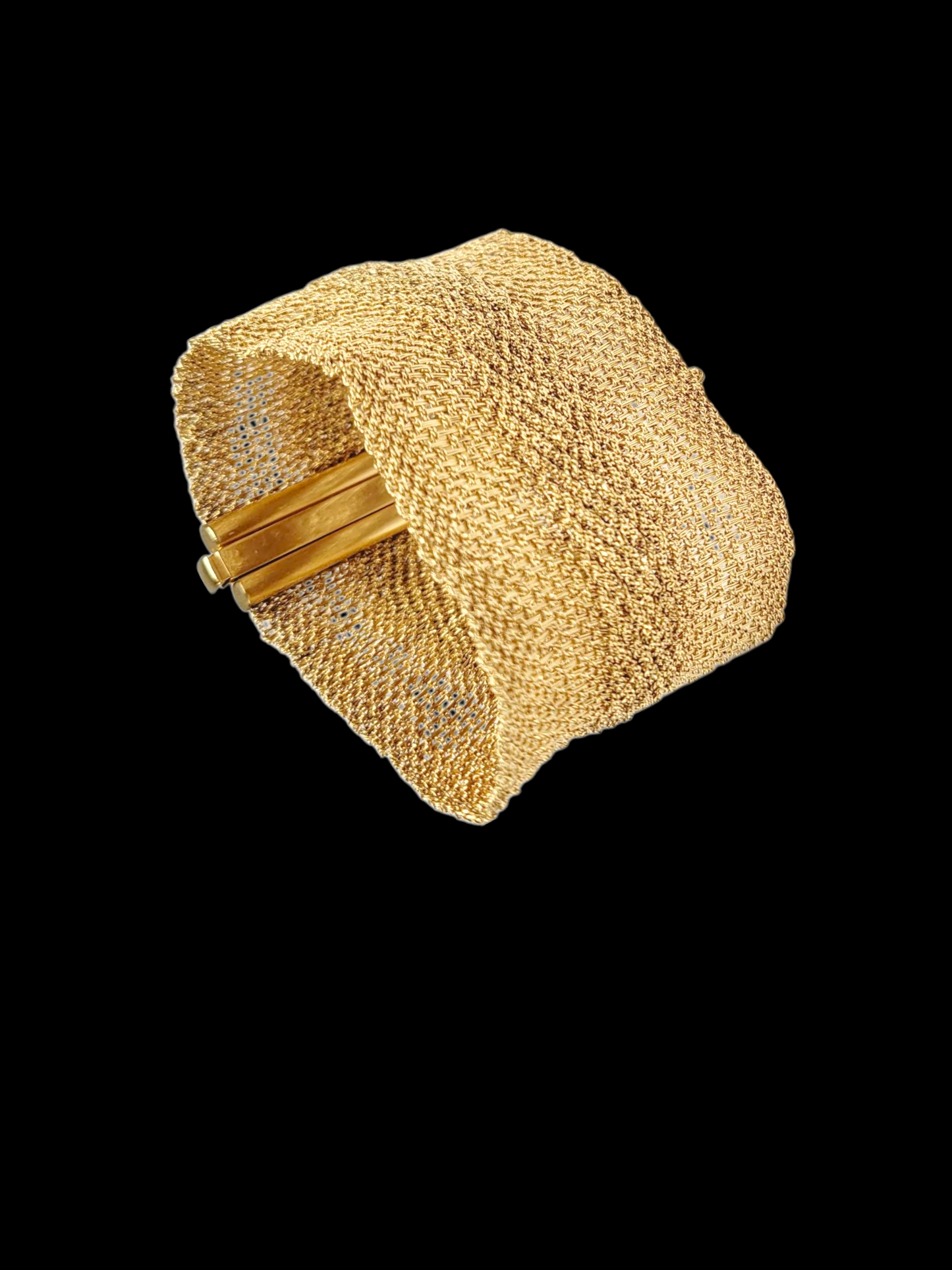 18ct gold woven gold bracelet
SKU: 8345