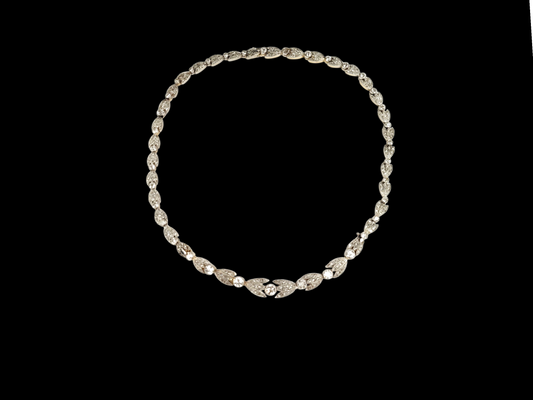 Belle epoque floral design diamond necklace
SKU: 8340