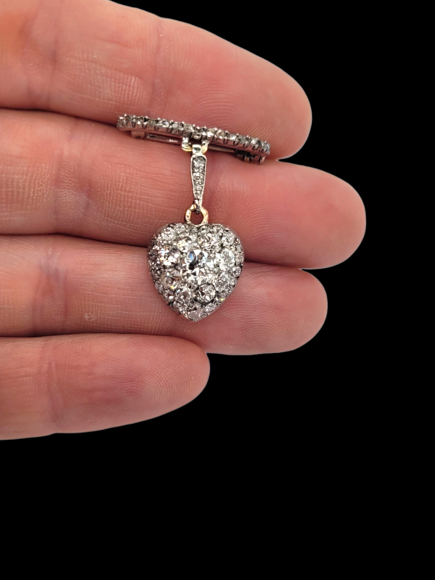 Antique diamond heart pendant
SKU: 8354
