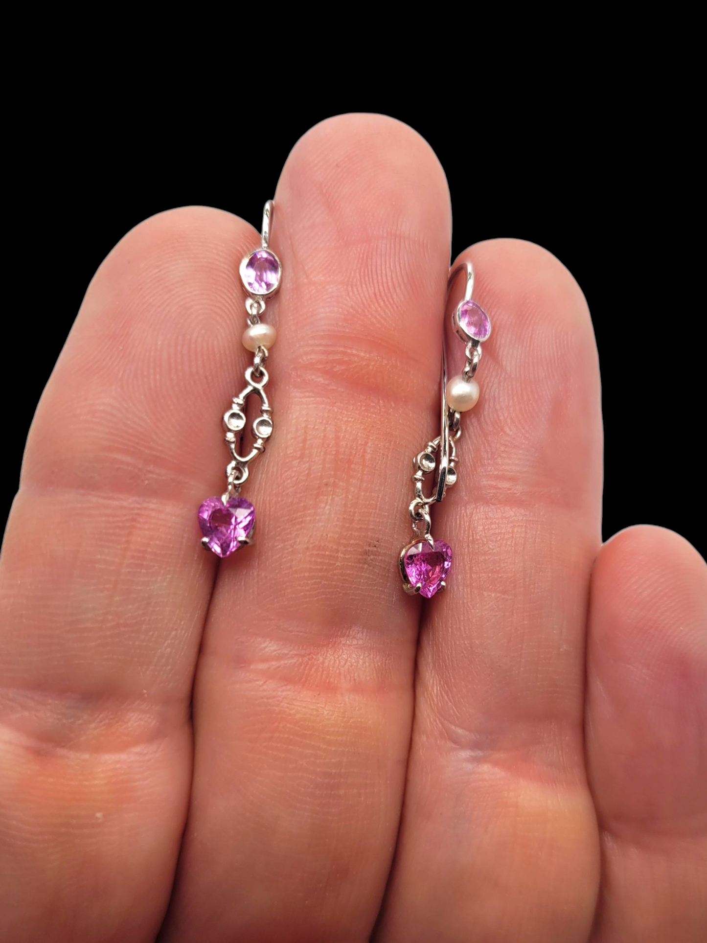 Pink sapphire and diamond diamond drop earrings
SKU: 8366