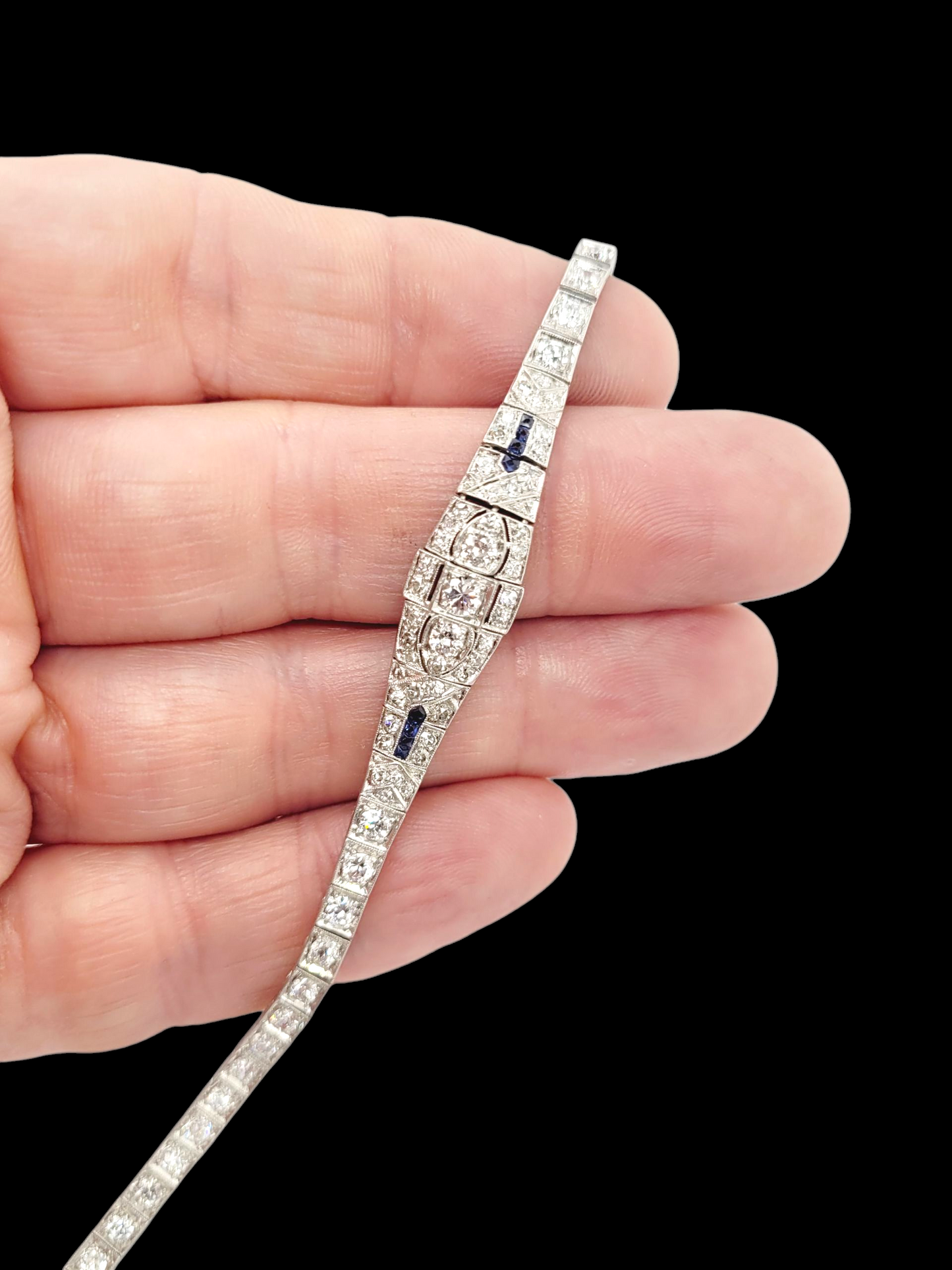 Art deco diamond and sapphire bracelet
SKU: 8370
