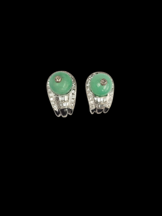 Cool apple jade and diamond earrings
SKU: 8381