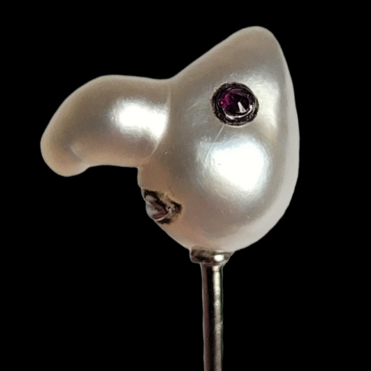 Punch baroque pearl and Ruby stickpin
