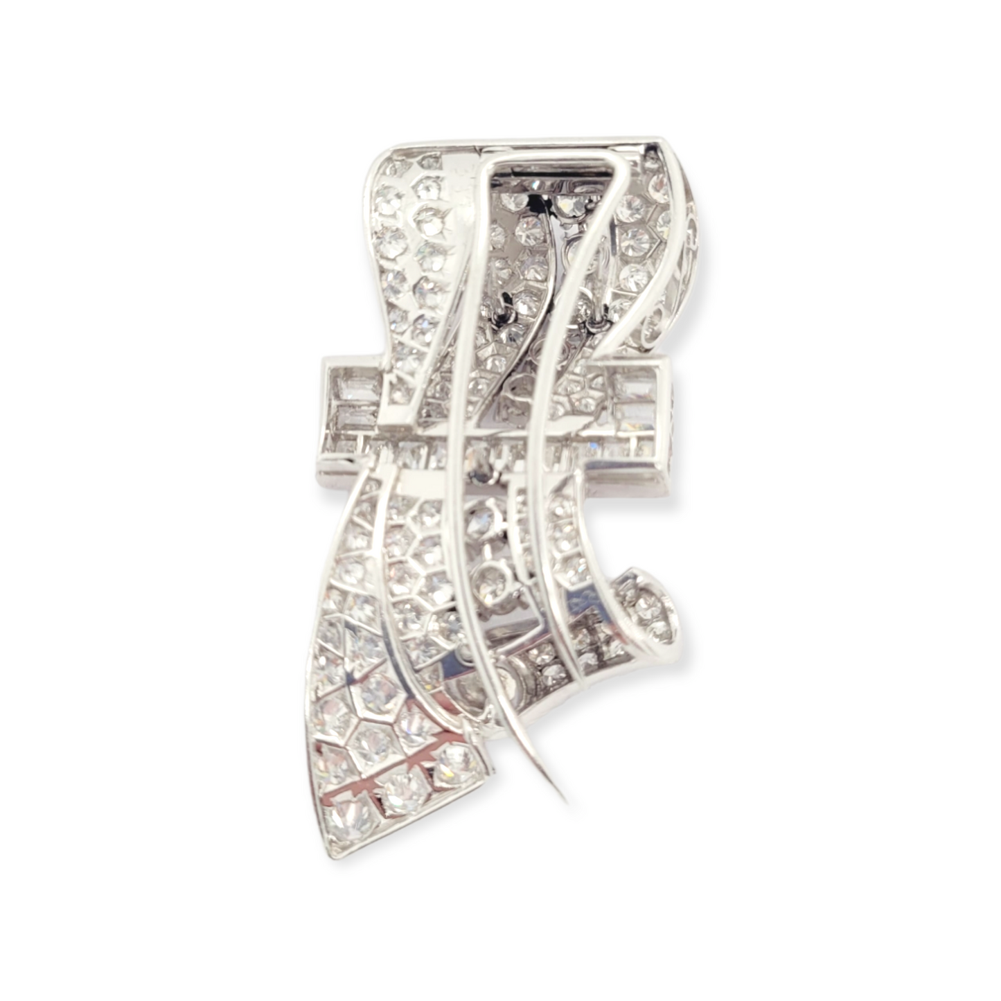 Stylish art deco diamond brooch