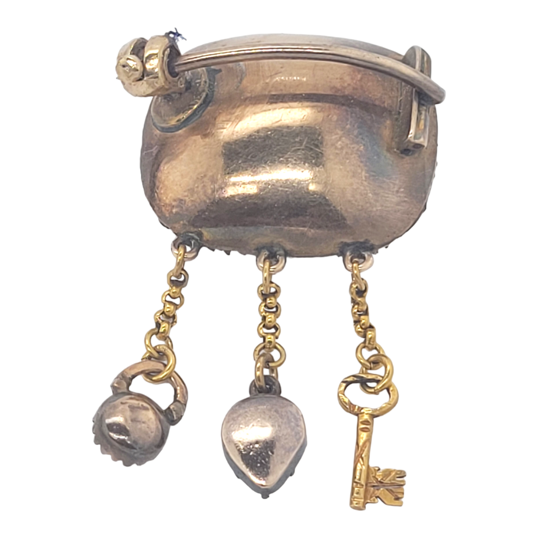 Heart lock and key brooch
SKU: 6494