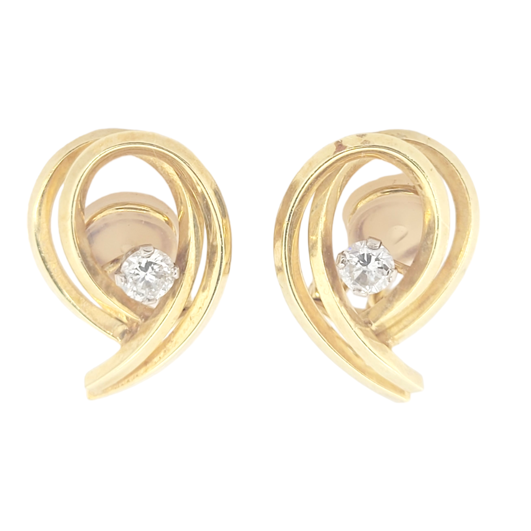 Vintage gold Garrards gold and diamond earrings
SKU: 6506