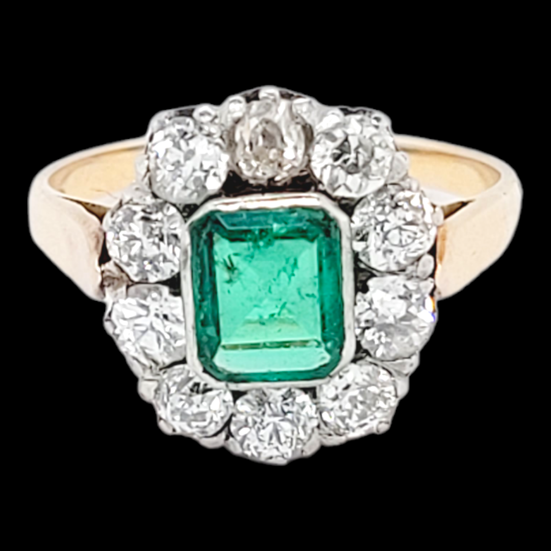 Antique emerald and diamond cluster engagement ring
SKU: 6594