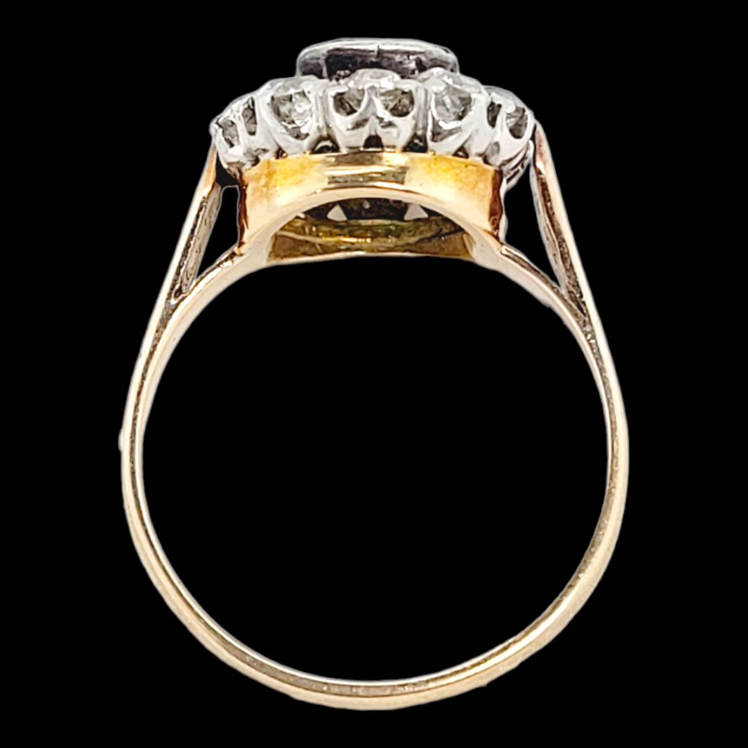 Antique emerald and diamond cluster engagement ring
SKU: 6594