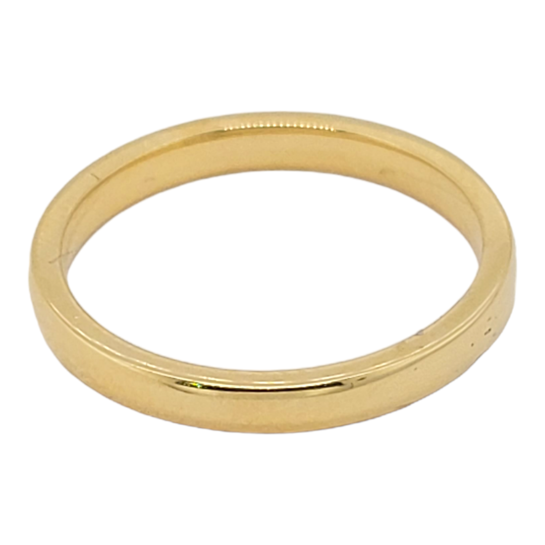 18ct gold heavy D shaped wedding ring 2.5mm