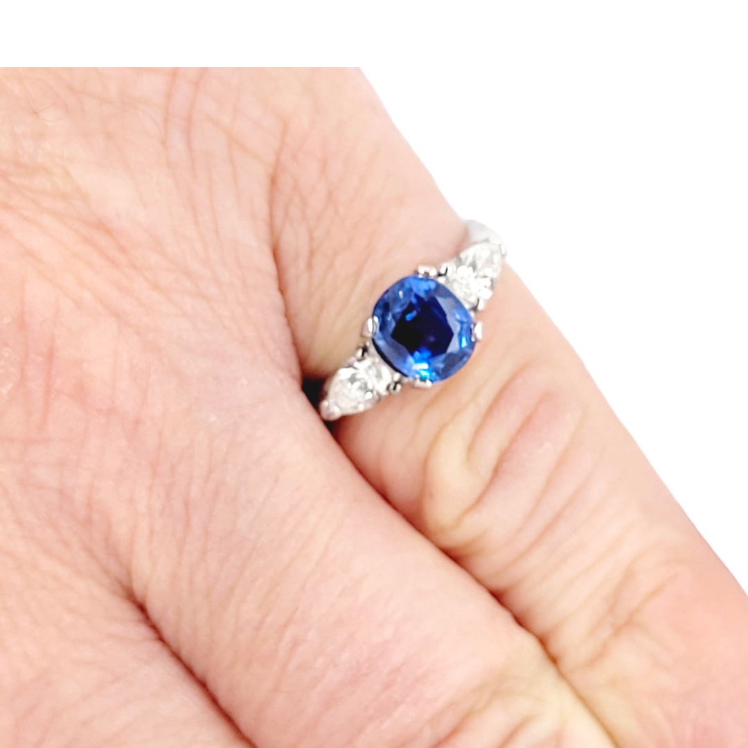 Sapphire and pear shaped diamond engagement ring
SKU: 6688