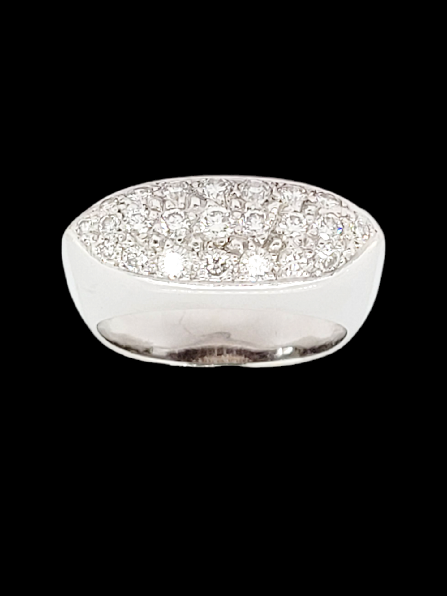 Stylish French pave diamond ring
SKU: 6842