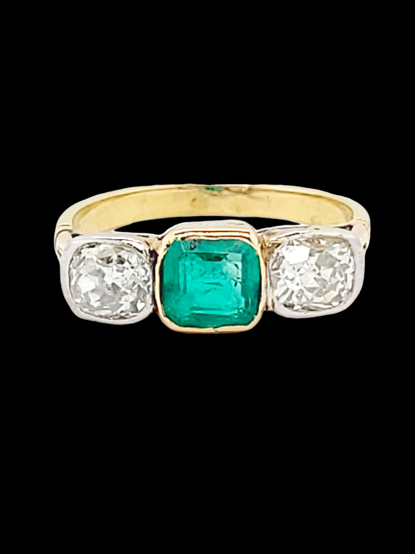 Antique emerald and old cut diamond engagement ring
SKU: 6912