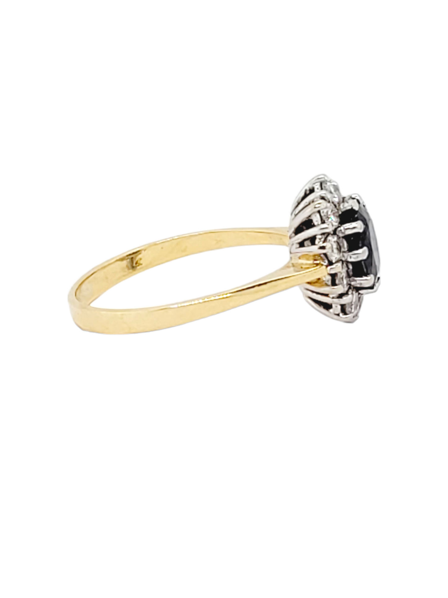 Sapphire and diamond cluster engagement ring
SKU: 6917