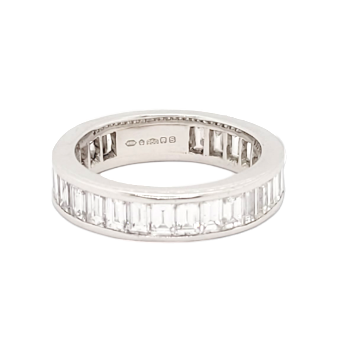 Baguette diamond eternity ring
SKU: 6956