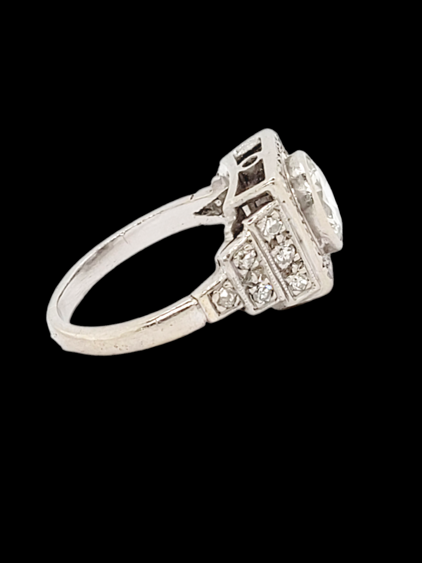 Art deco diamond engagement ring
SKU: 7001