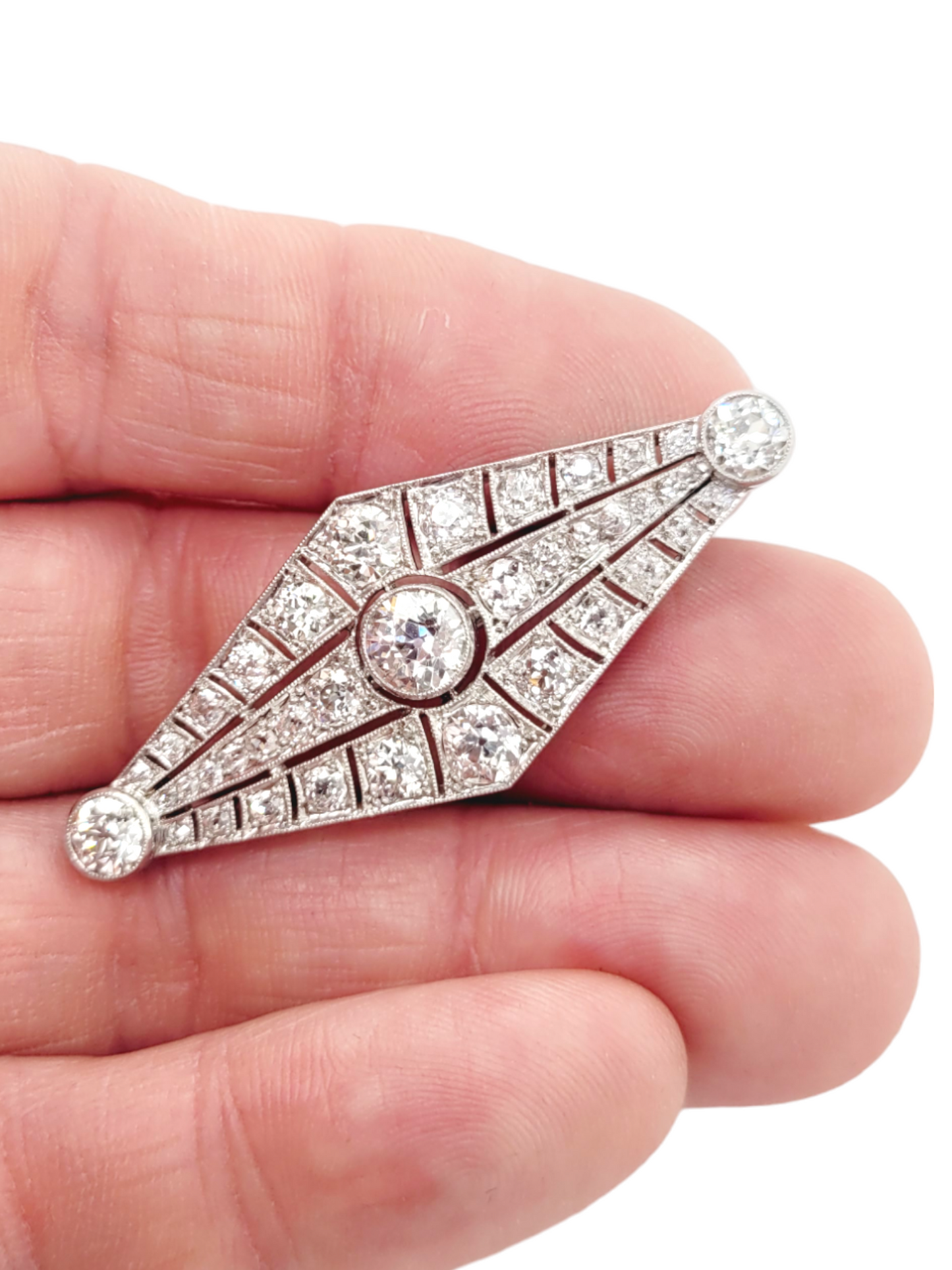 Art deco diamond lozenge shaped brooch
SKU: 7011