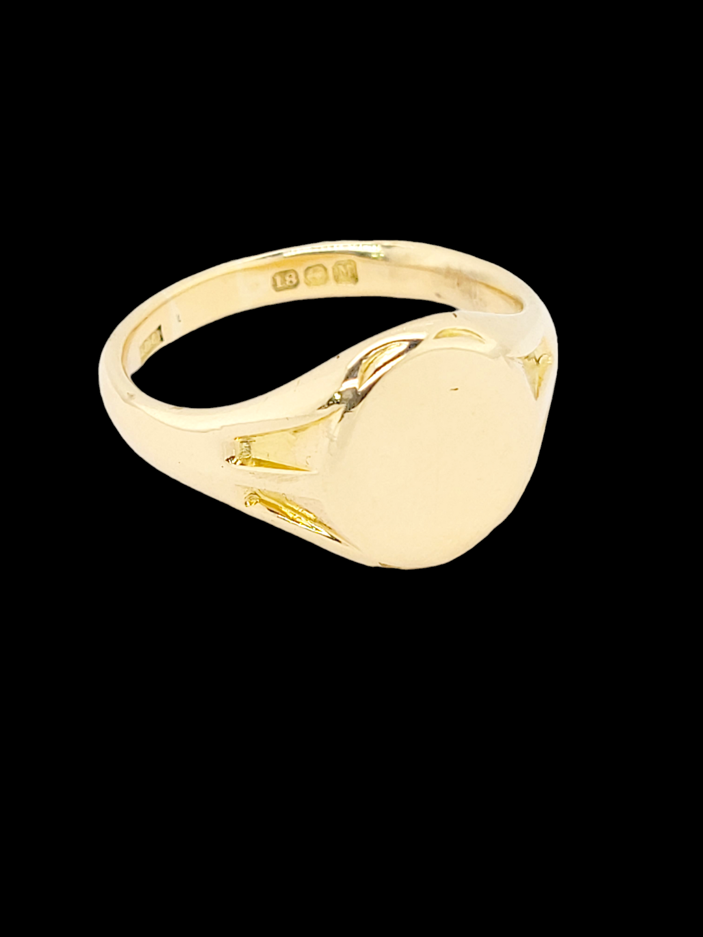 Heavy gauge 18ct gold signet ring
SKU: 7079