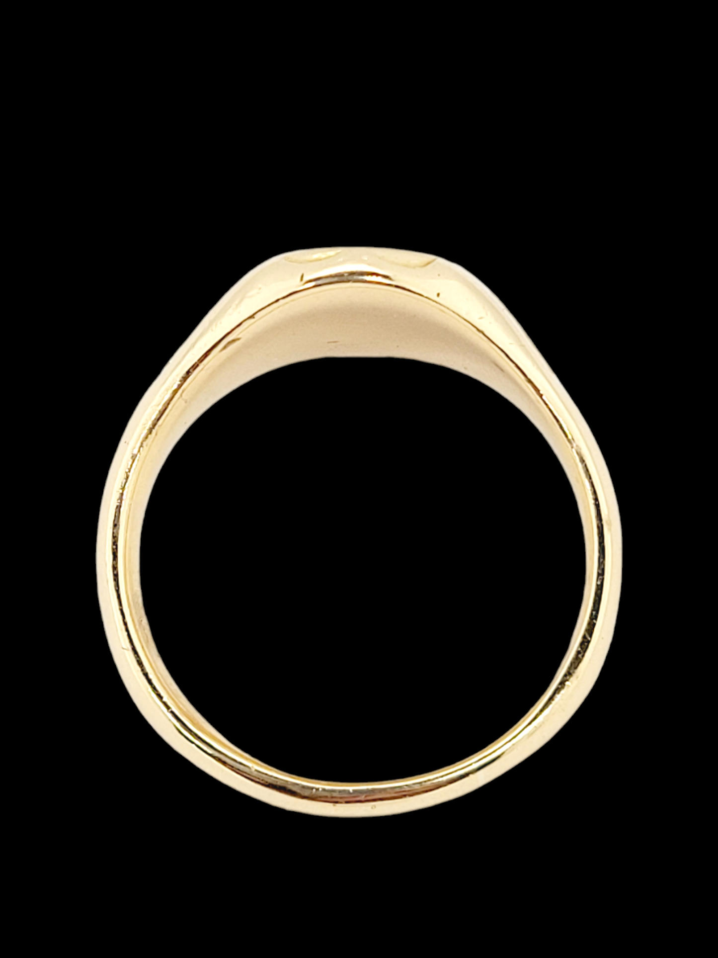 Heavy gauge 18ct gold signet ring
SKU: 7079