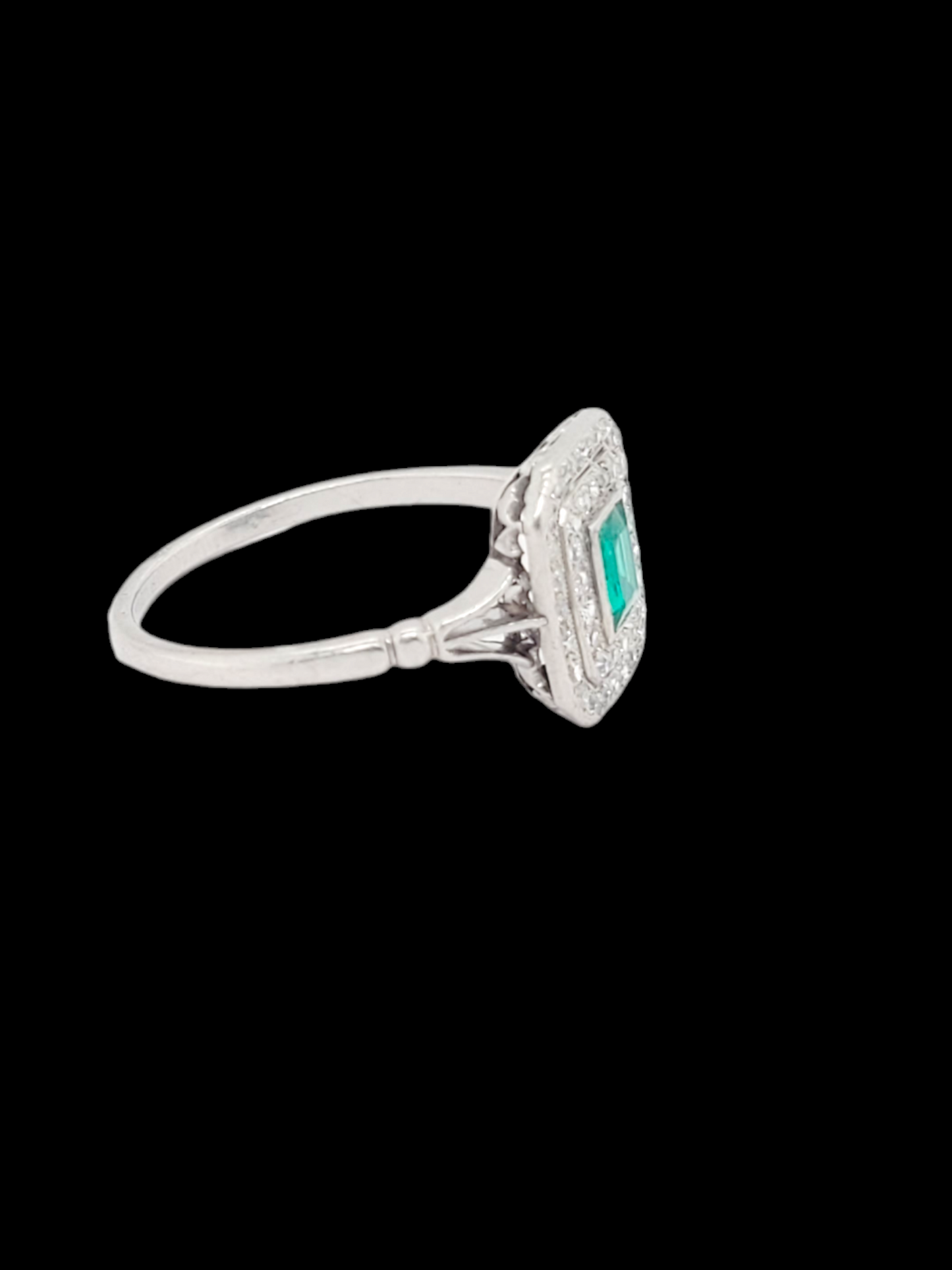 Art deco emerald and diamond engagement ring
SKU: 7123