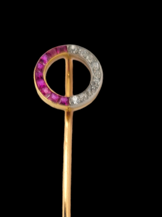 Lacloche ruby and diamond finishing post stickin
SKU: 7169