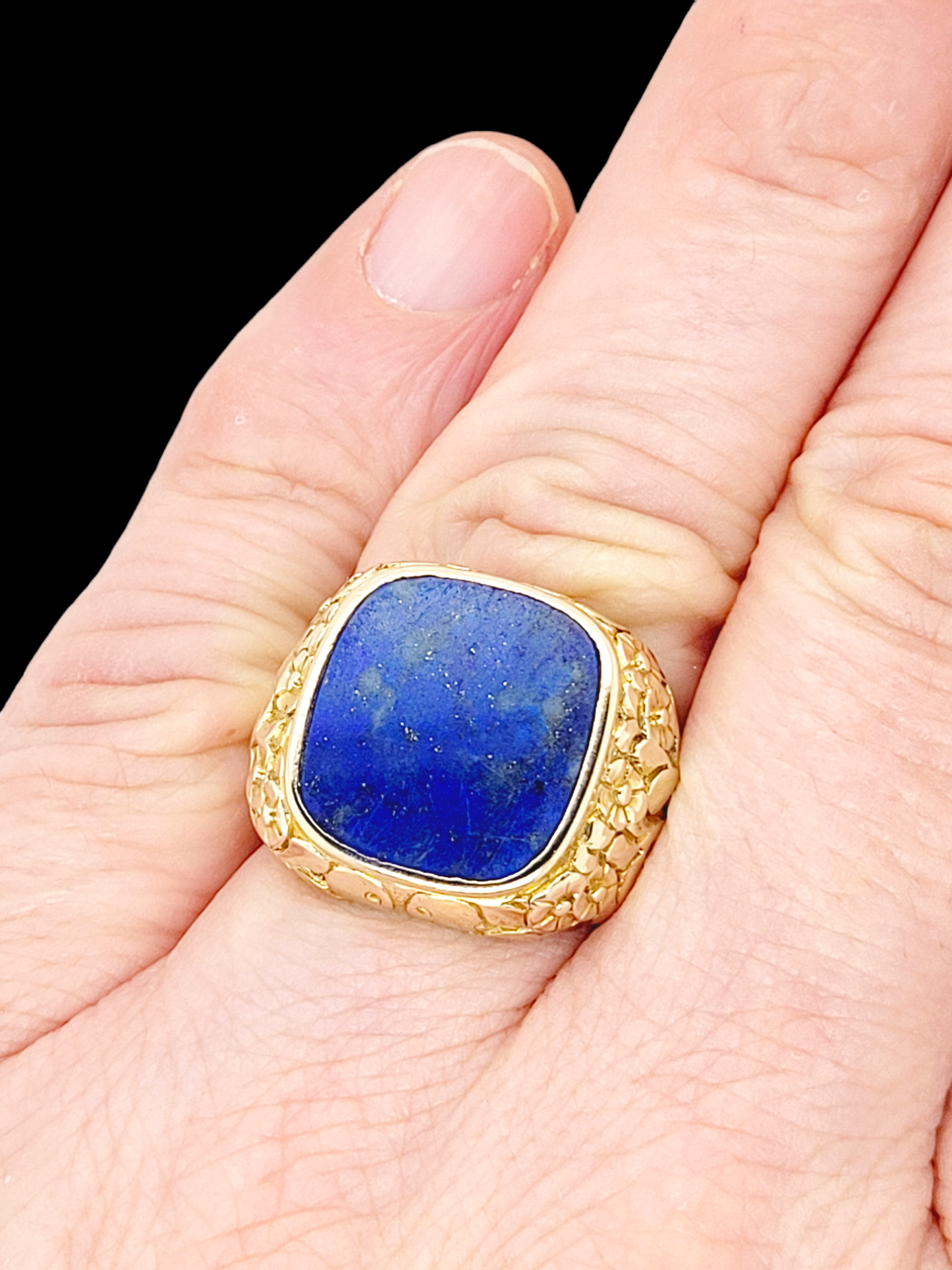 Lapis lazuli signet ring
SKU: 7271