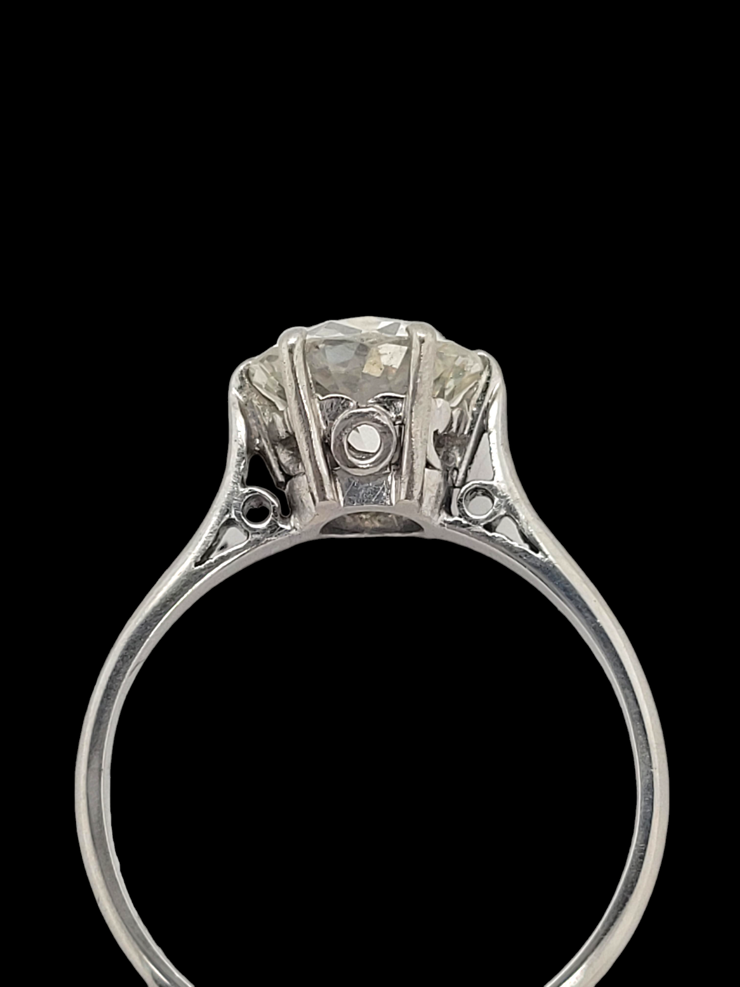 Old mine cut diamond engagement ring
SKU: 7279