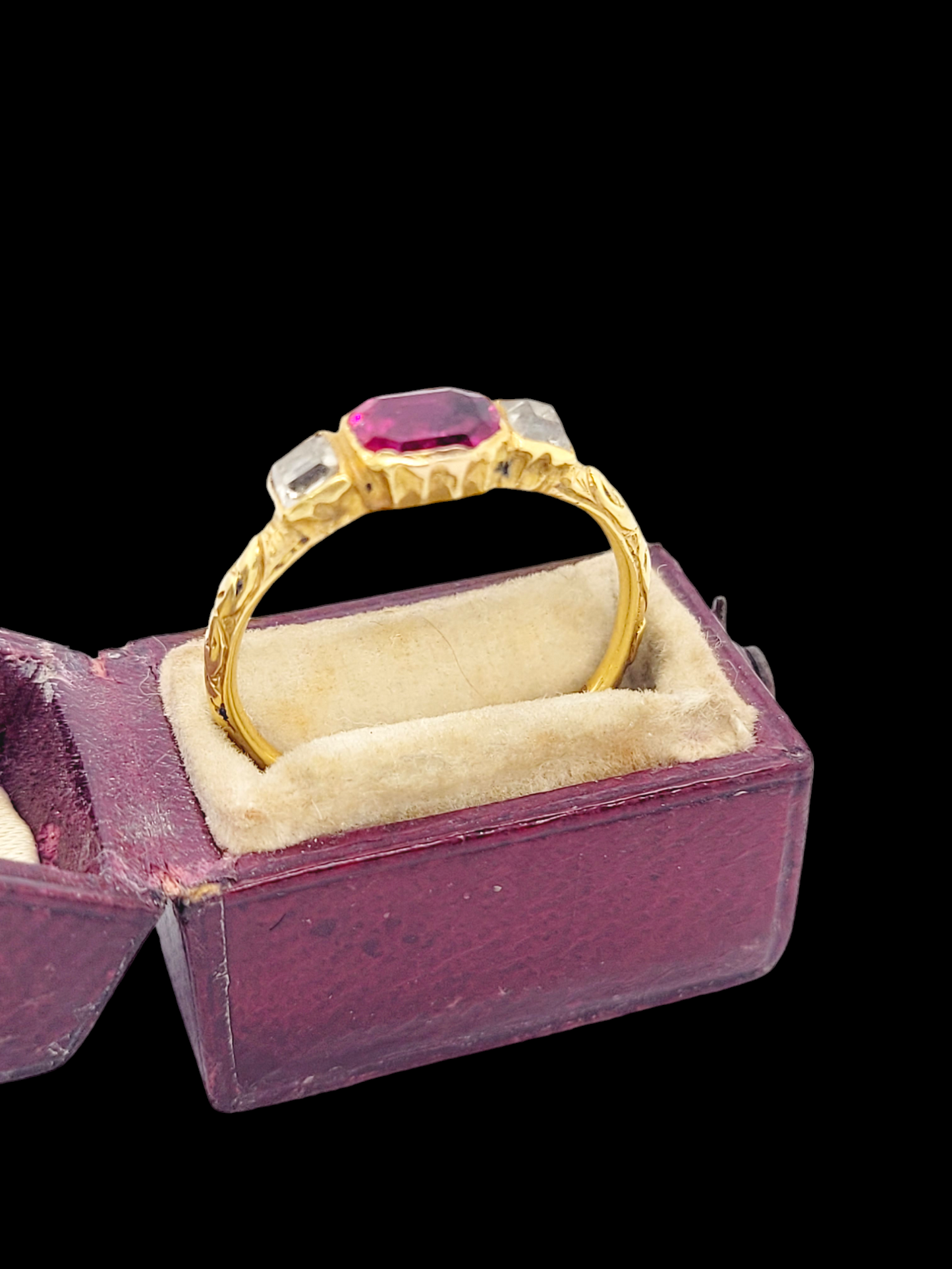 17th century ruby and diamond finger ring
SKU: 7300