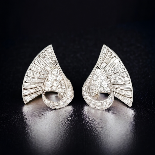 Cool art deco diamond and baguette diamond Lotus flower earrings
SKU: 7308