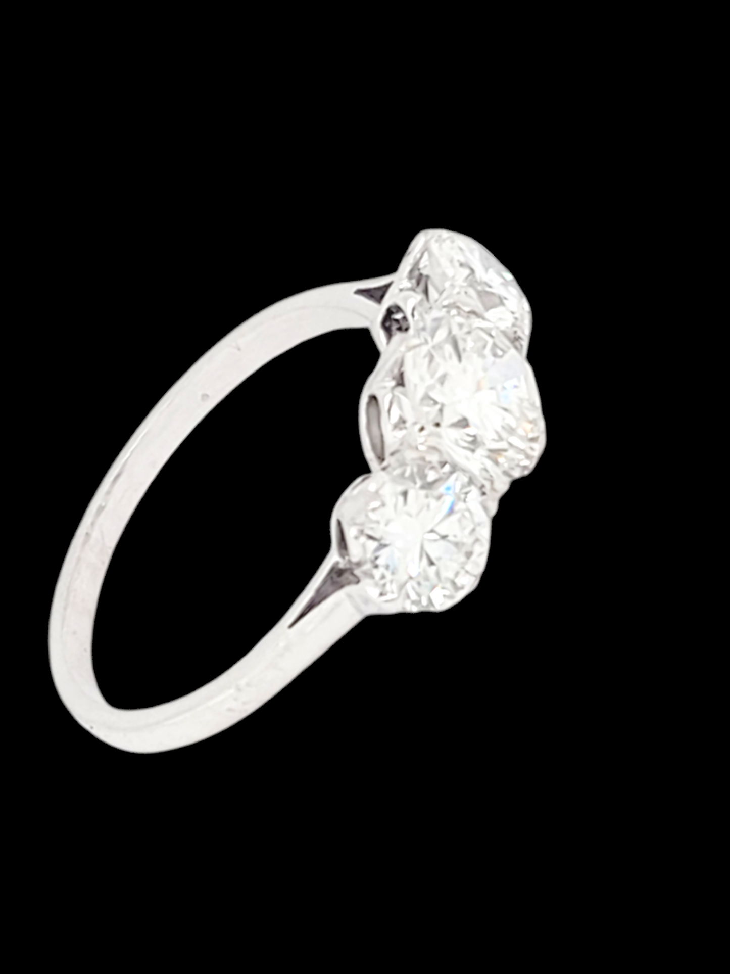 Trilogy diamond engagement ring
SKU: 7503