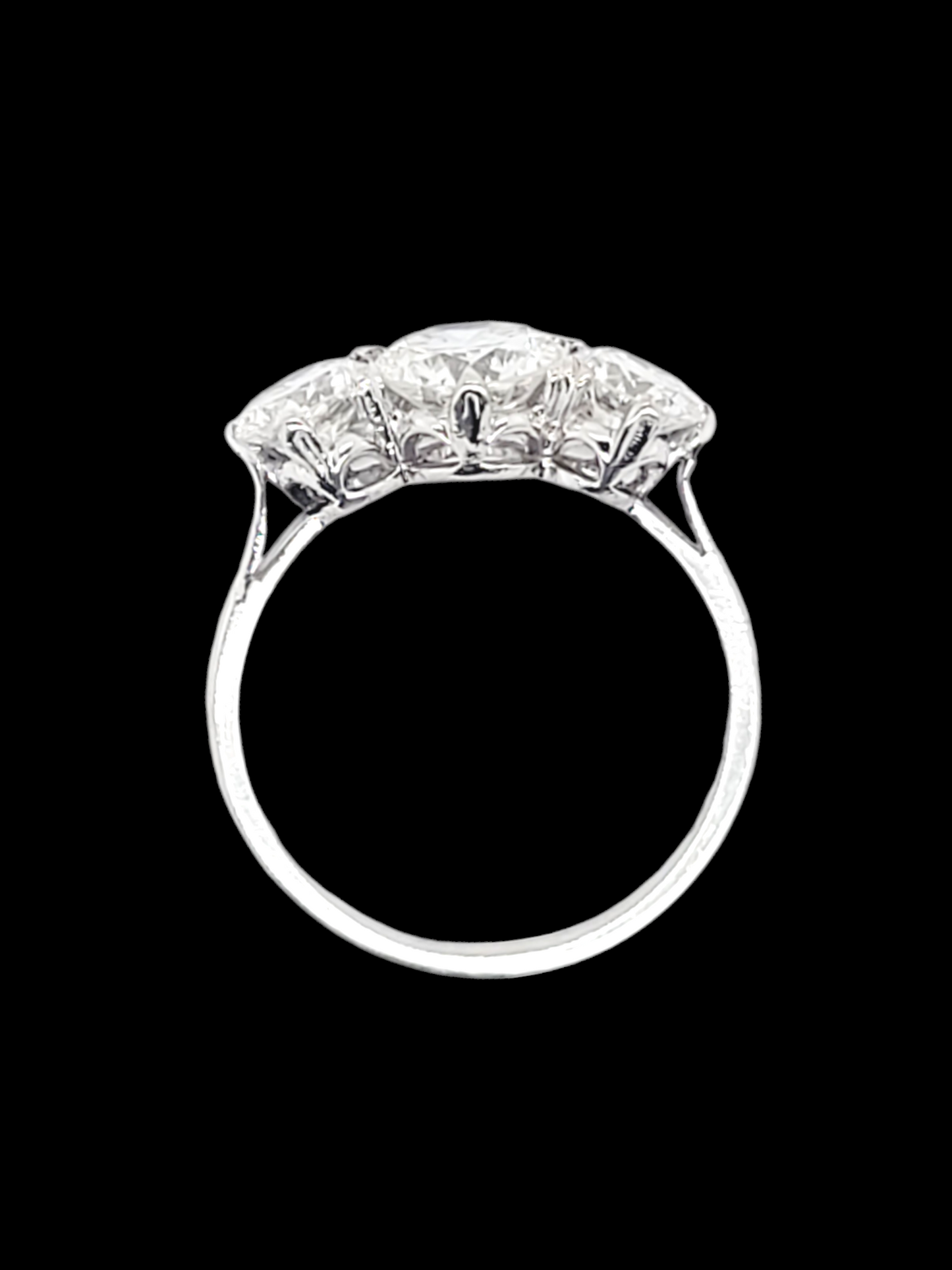 Trilogy diamond engagement ring
SKU: 7503