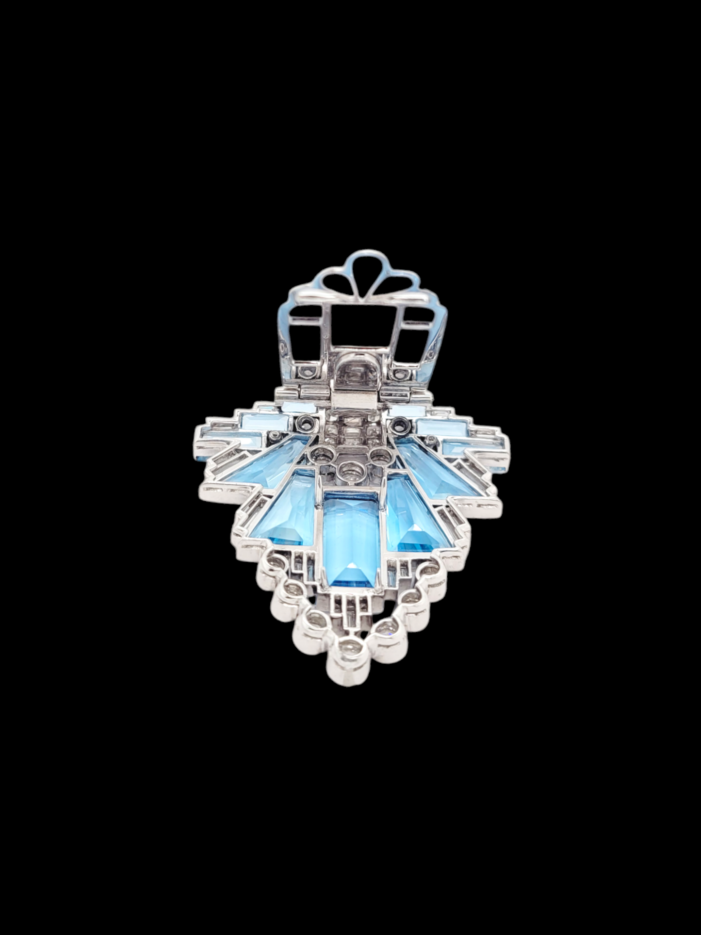 Art deco aquamarine and diamond clip
SKU: 7540