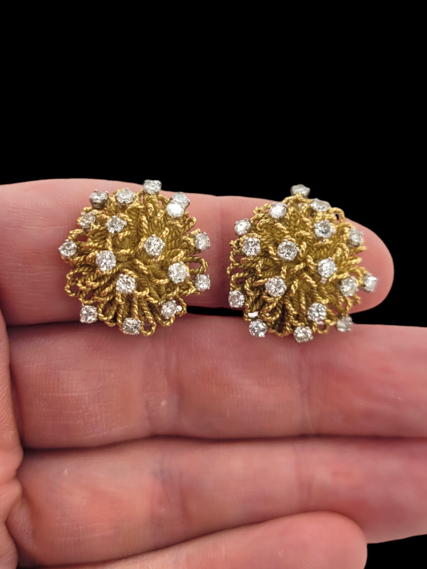 1970s Kutchinsky diamond earrings
SKU: 7543
