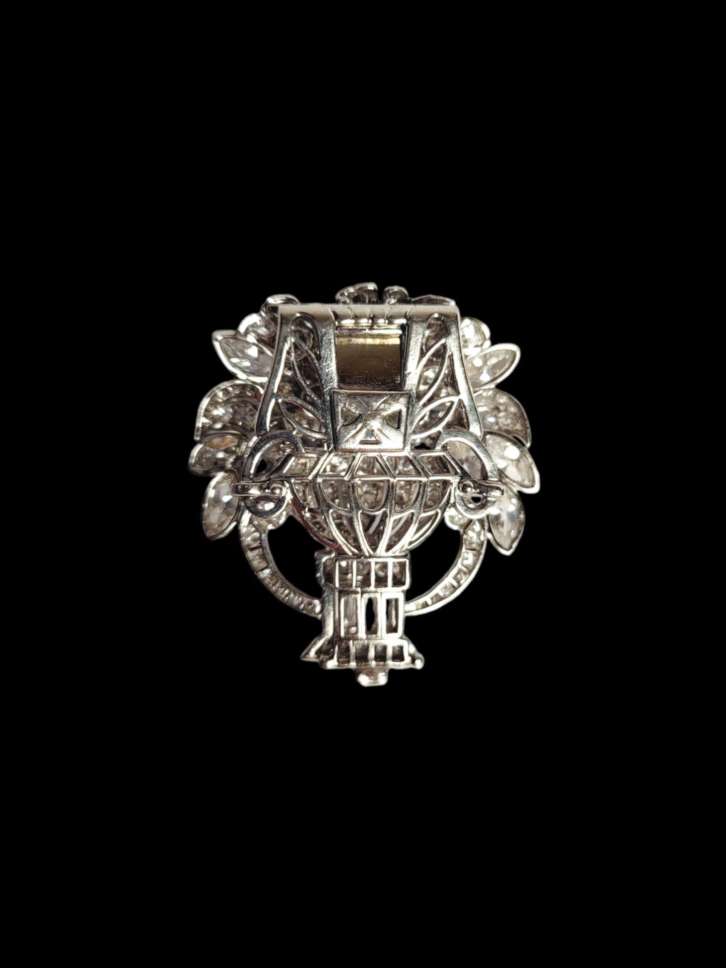 Rare Transforming Art deco diamond diamond Giardinetti brooch
SKU: 7580