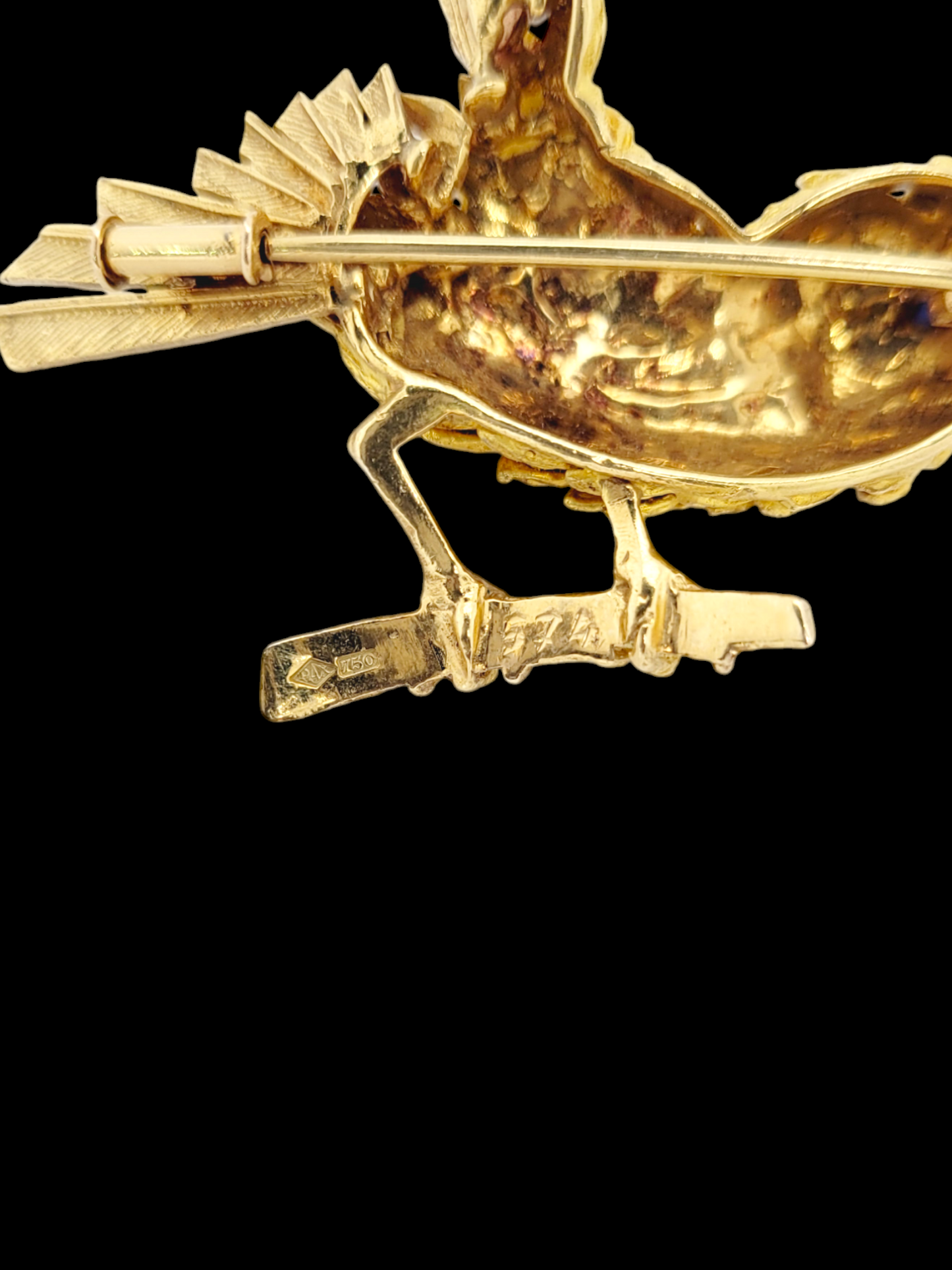 Quality 1960's vintage cute bird 18ct gold brooch
SKU: 7605