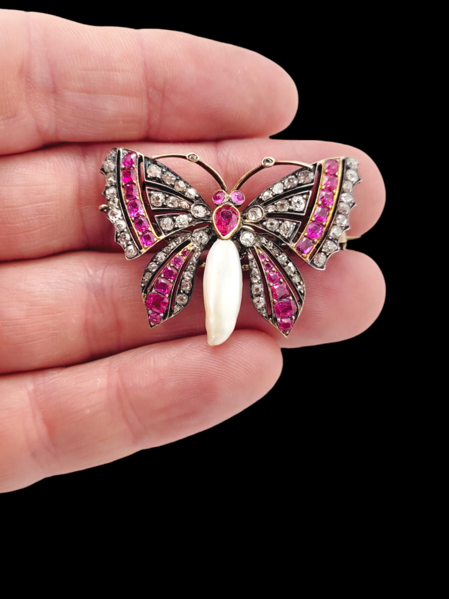 Fine Antique Ruby, diamond and natural pearl butterfly brooch
SKU: 7600