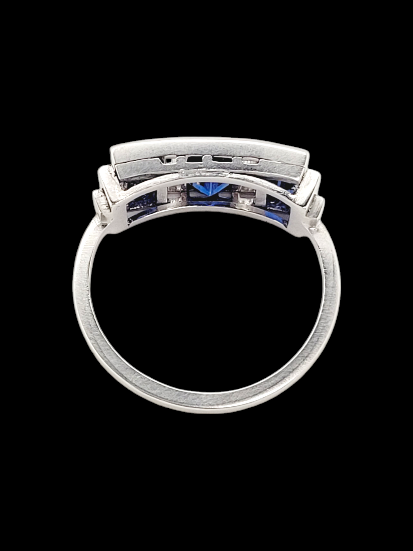 Cool mst see art deco sapphire and diamond baguette ring
SKU: 7616