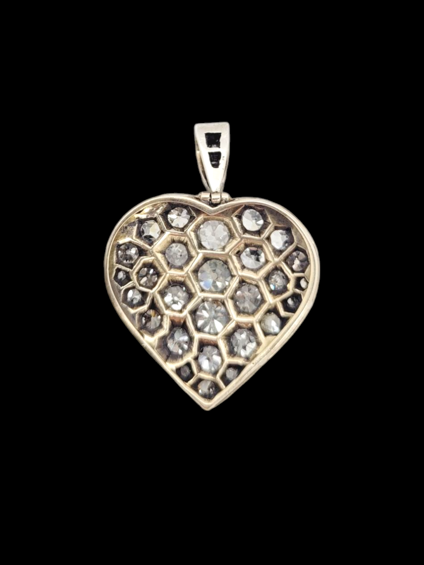 Antique chunky old mine cut diamond heart pendant
SKU: 7636