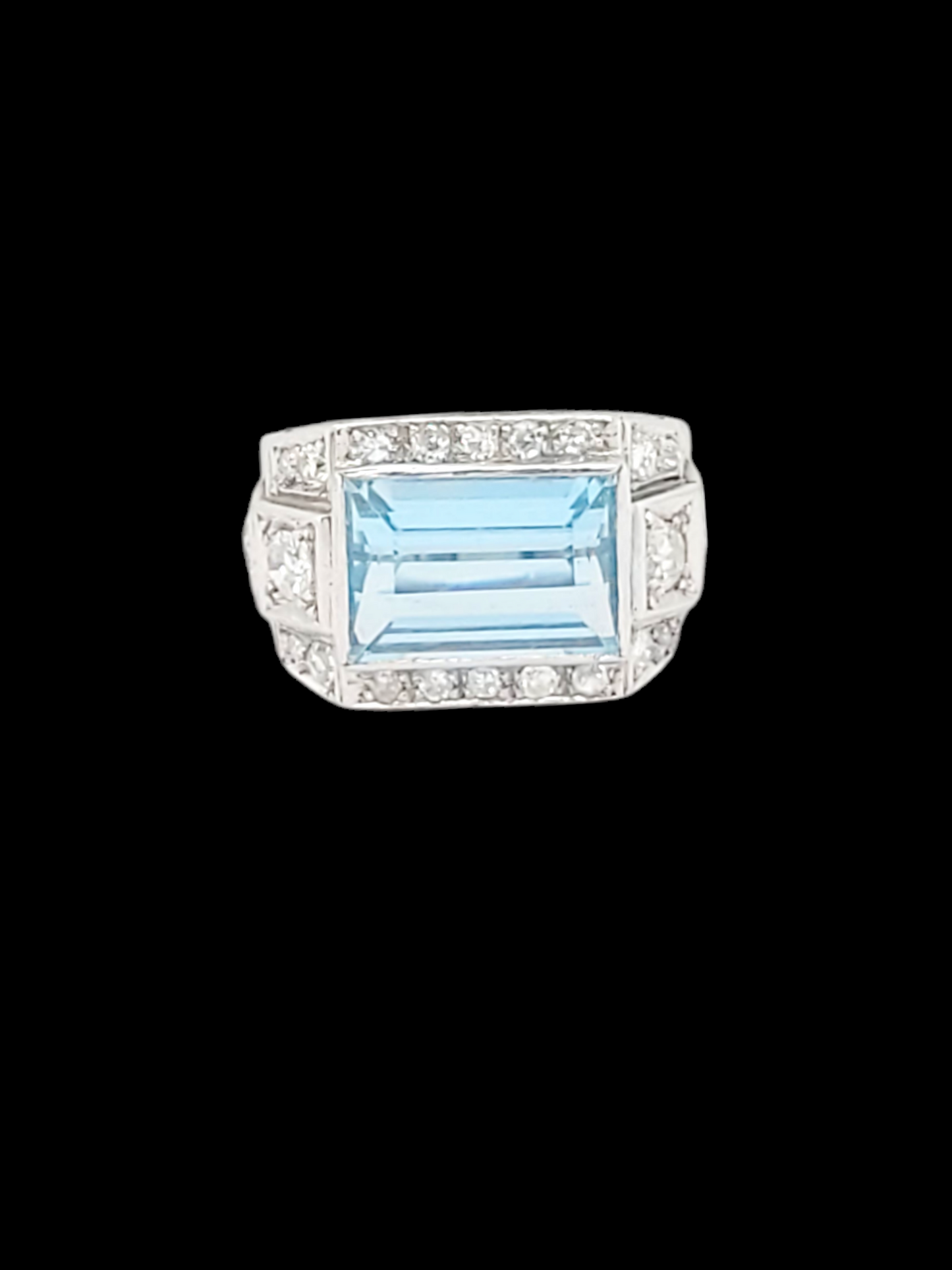 Art deco aquamarine and diamond dress ring
SKU: 7653
