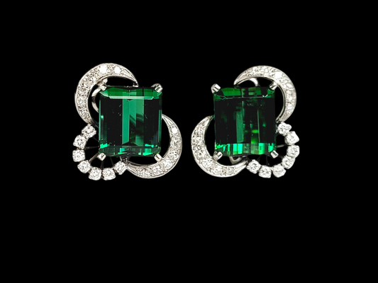Cool Green tourmaline and diamond earrings
SKU: 7691
