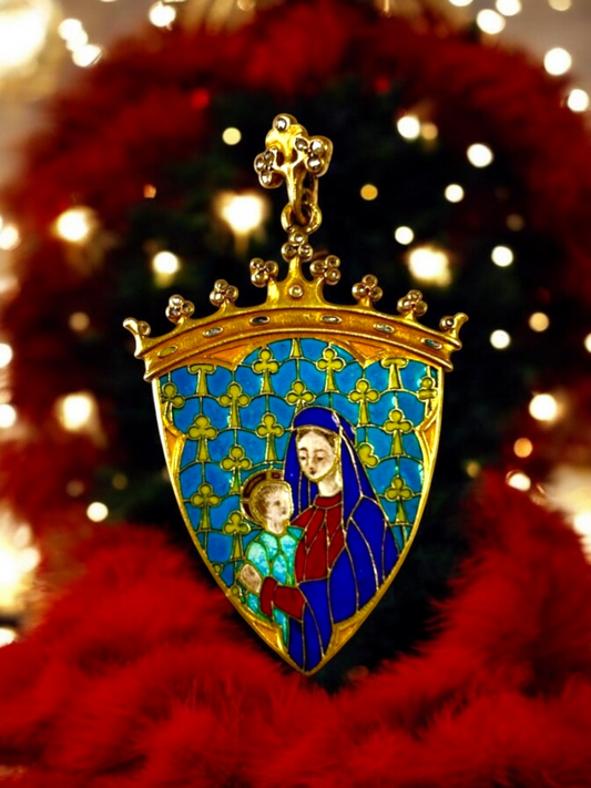 Quality French enamel plique a jour enamel and diamond pendant
SKU: 7857