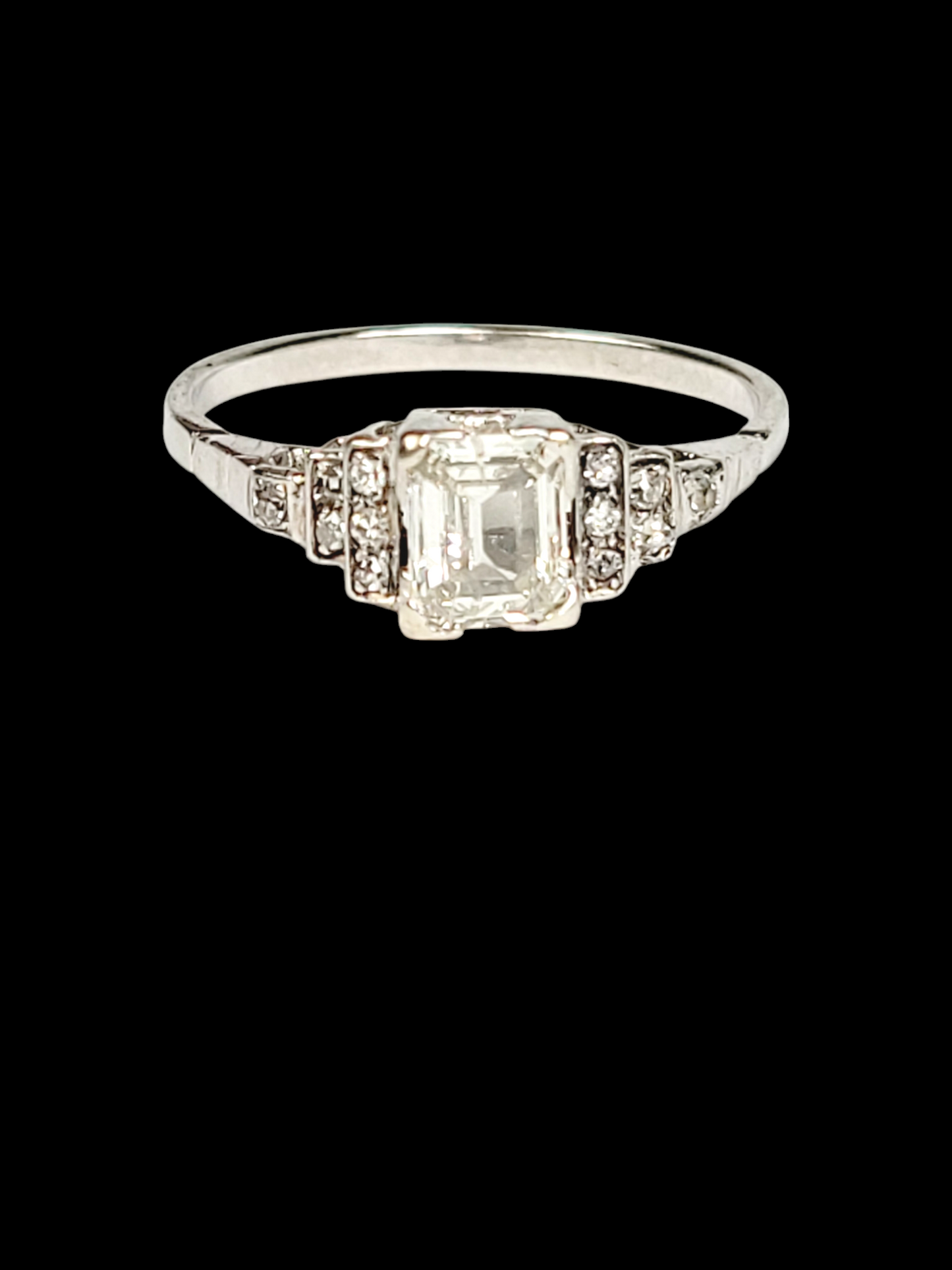 Art deco diamond engagement ring
SKU: 7860
