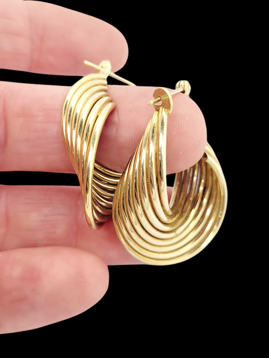 Stylish vintage gold multi strand twist hoop earrings
SKU: 7895