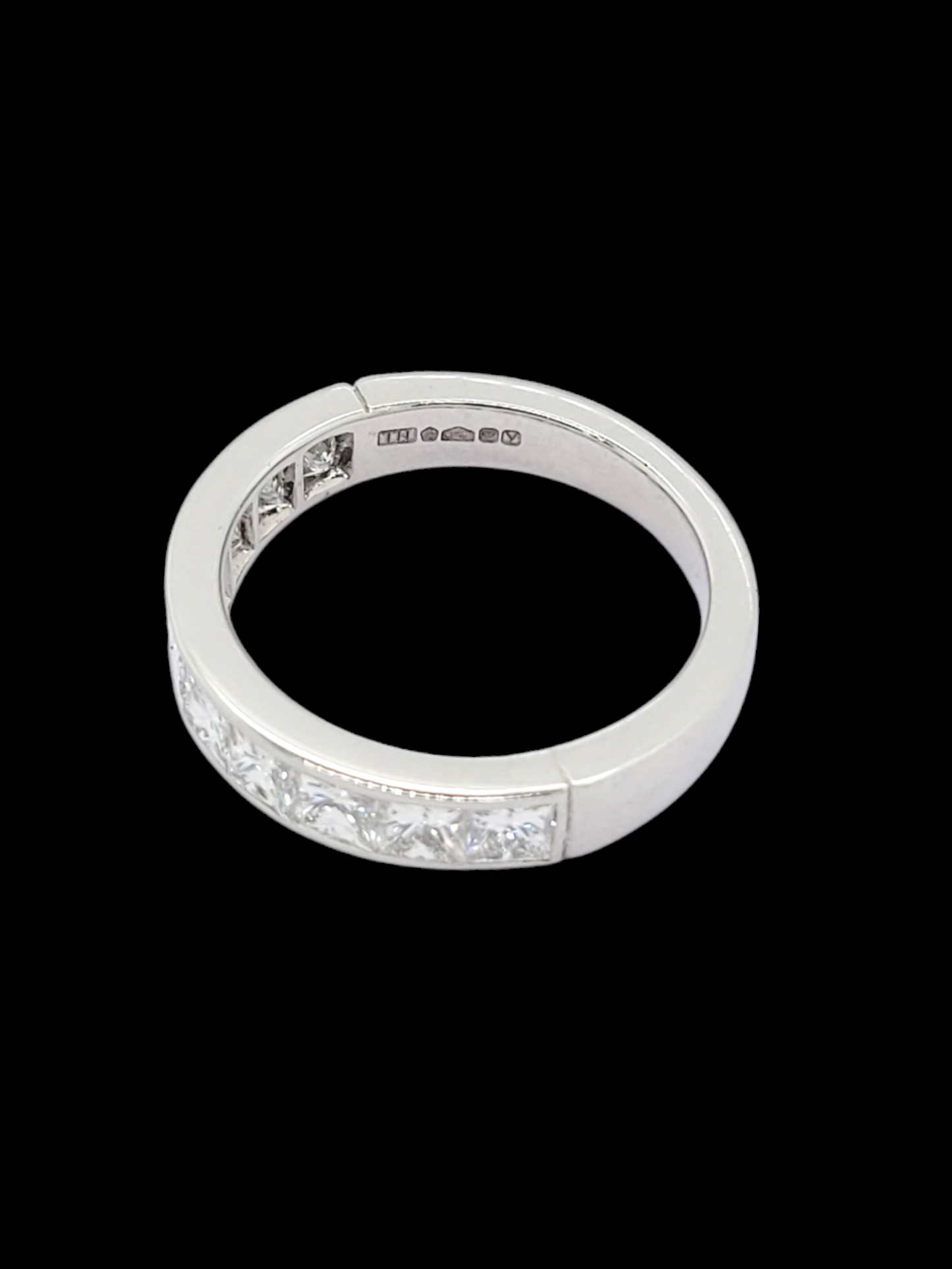 Half hoop Princess cut diamond eternity ring
SKU: 7905
