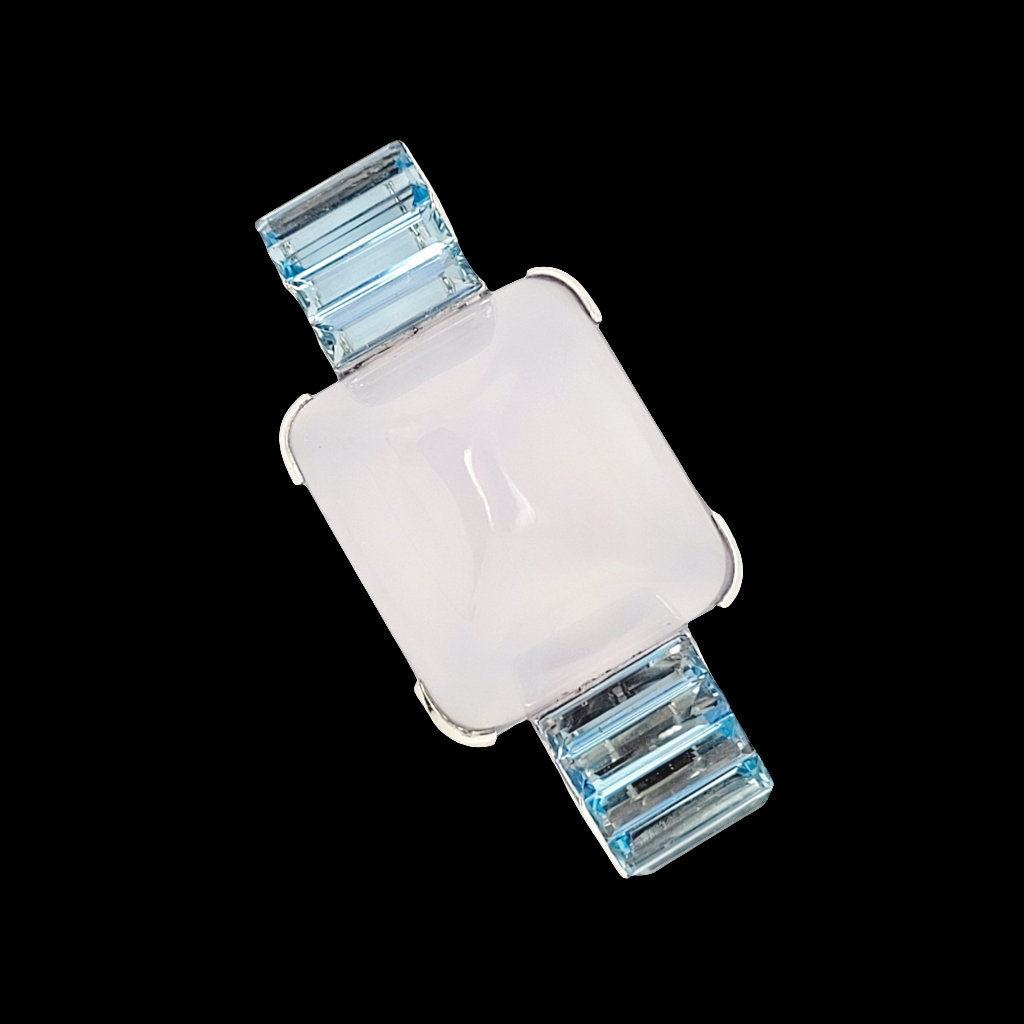 Stylish 1940's aquamarine and chalcedony sugarloaf clip brooch