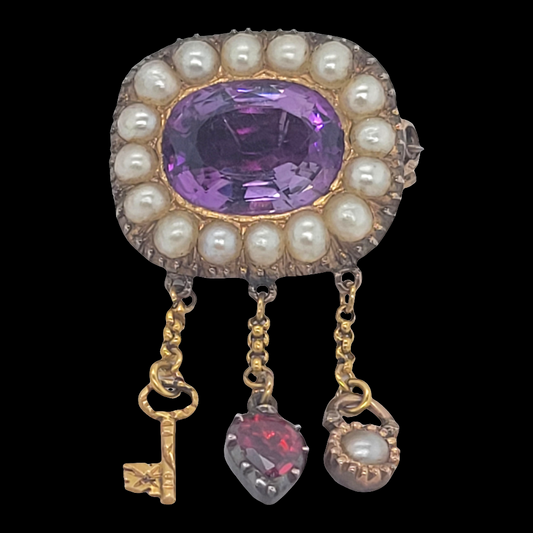 Heart lock and key brooch
SKU: 6494