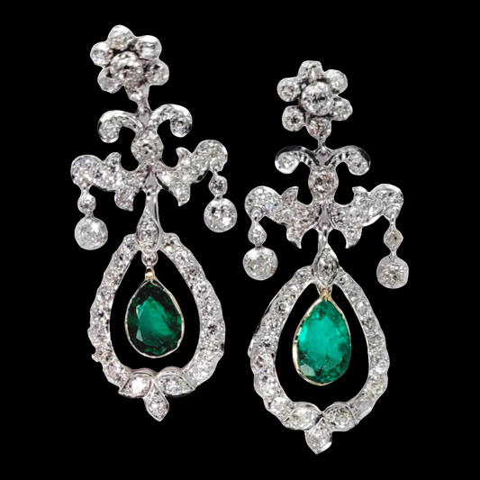 Antique emerald and diamond drop earrings
SKU: 6571