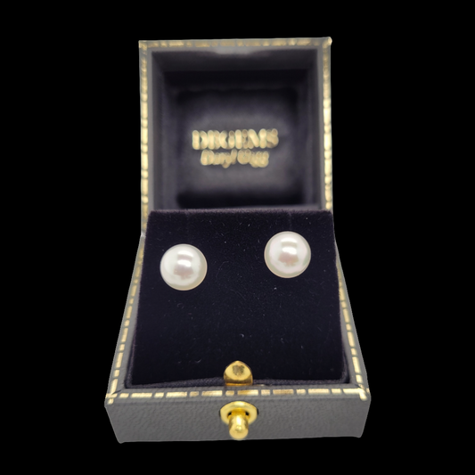 7.5mm cultured pearl earrings
SKU: 6336