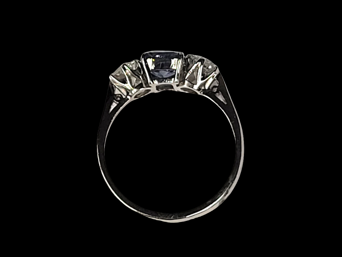 Cornflower Ceylon sapphire and diamond engagement ring
SKU: 8439